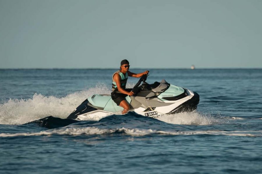 Mellieha: Jet Ski Rental with Safety Boat