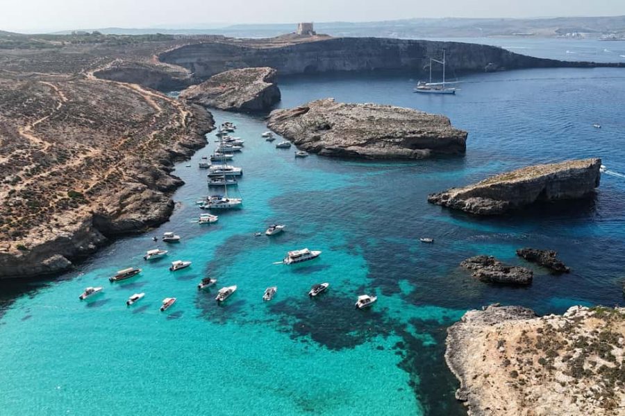 Mellieha / Gozo: Comino, Crystal & Blue Lagoon, Caves, Private Speed Boat Trip