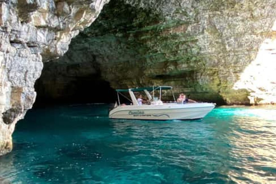 Mellieha / Gozo: Private Boat Trip to Comino, Blue Lagoon & Gozo