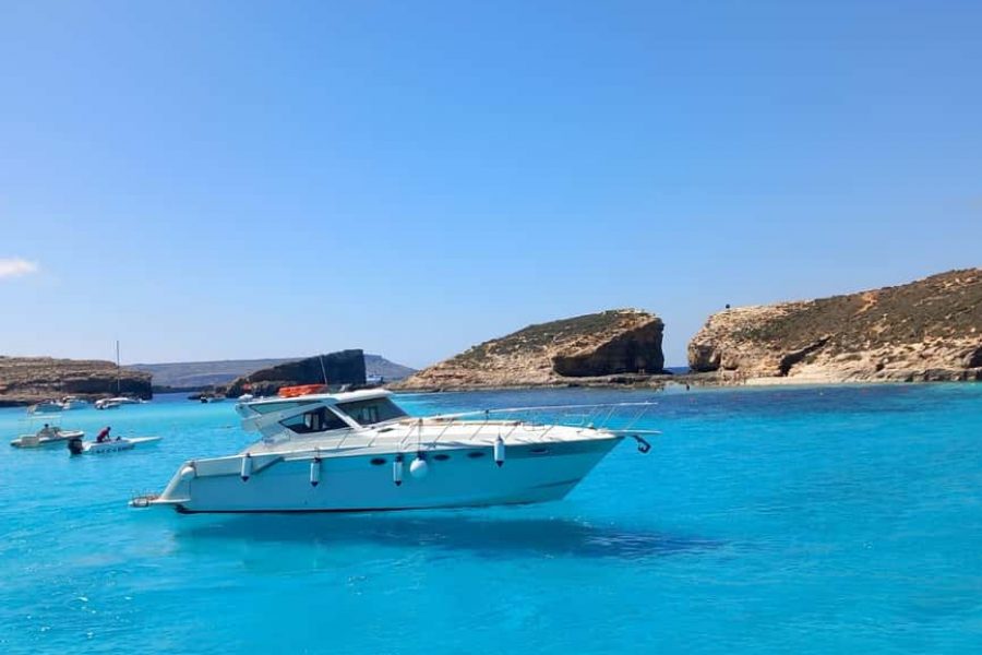 Mellieha / Gozo: Private Yacht Trips around Comino & Blue Lagoon