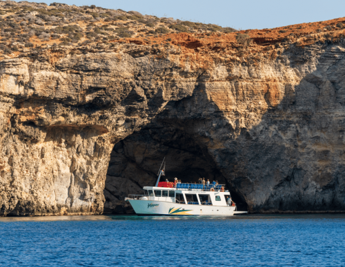 f0a8d1e546ea45e83ee28f0ae4fffd75add8f91521ee9c690373eafbceabf4d1