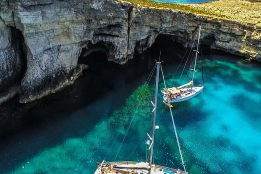 Gzira: Malta Private Sailing Boat Trip
