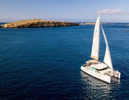 64da0f92197d81d7daf4a63b2fbdcd7f6e069fbb5a359201dbe09b007355cf73