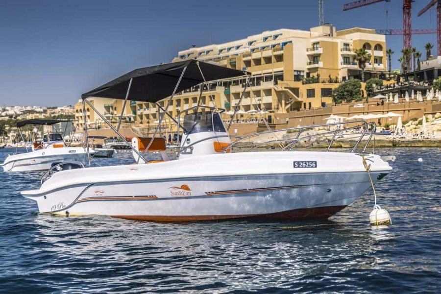 St Julians: Private Self Drive Speed Boat Trip to Comino Blue Lagoon and Gozo