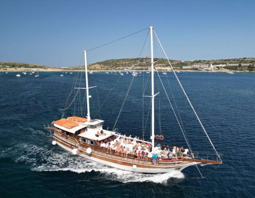 98ff963d3006d7249bda62c6043182f7834e3086b71a3c0e402c74dae2690573